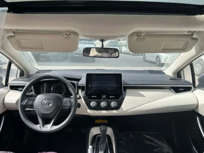 2025 TOYOTA COROLLA GLI 2.0 Liters 4 Cylinders Petrol Engine Silver Grey Sedan GCC