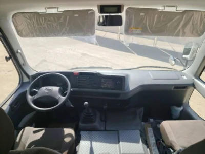 2025 TOYOTA COASTER HIROOF 4.0L 4 Cylinders DIESEL Engine MT White Black Bus