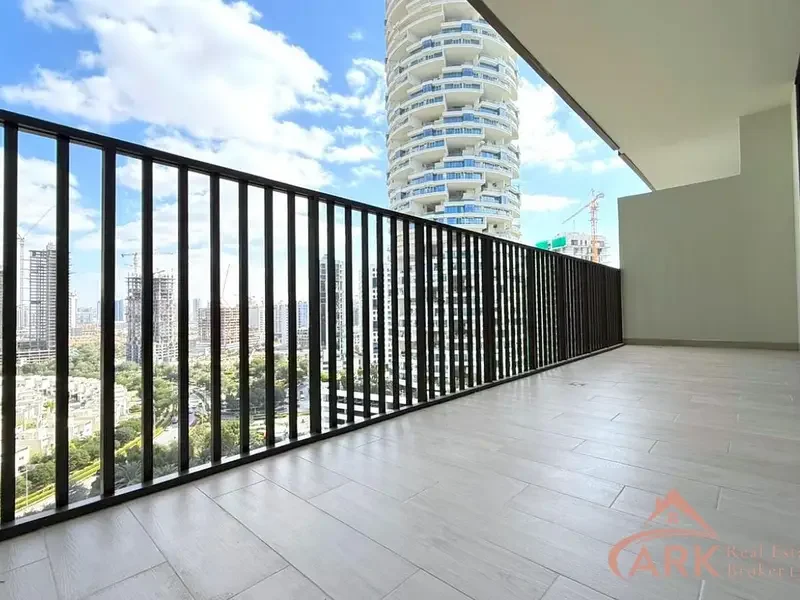 Brand New Park View Spacious and Bright