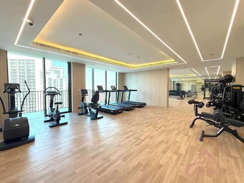 Brand New Park View Spacious and Bright
