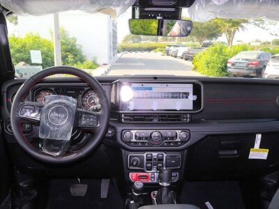 2026 Jeep Wrangler UNLIMITED RUBICON 2.0L Turbo 4-Cylinder Engine Black SUV GCC