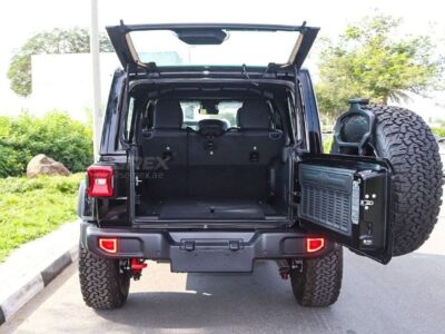 2026 Jeep Wrangler UNLIMITED RUBICON 2.0L Turbo 4-Cylinder Engine Black SUV GCC