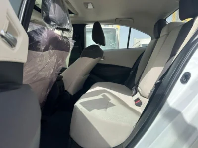 2025 Toyota Corolla GLI 2.0 Litres 4-Cylinder Petrol Engine White Grey Sedan GCC Specs