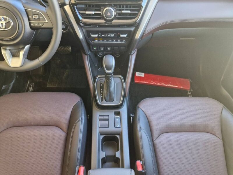 2026 TOYOTA URBAN CRUISER 1.5L GLX 4 Cylinders Petrol Engine Silver Brown SUV GCC