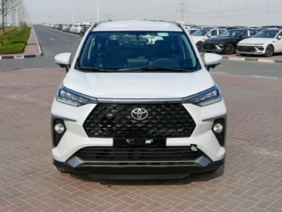 2025 TOYOTA VELOZ 1.5 Litres 4 Cylinders Petrol Engine White Grey SUV GCC Specs