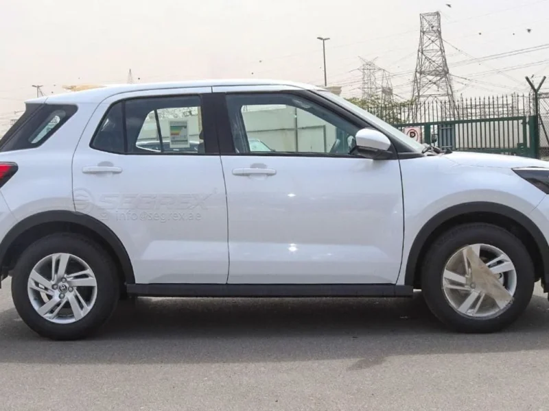 2026 Toyota Raize E 1.2 Litres 4 Cylinders Petrol Engine White Black SUV GCC Specs