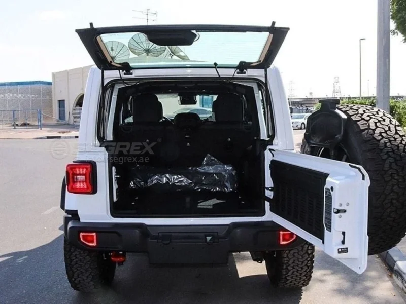 2026 Jeep Wrangler UNLIMITED RUBICON 2.0L Turbo 4-Cylinder Engine White Black SUV