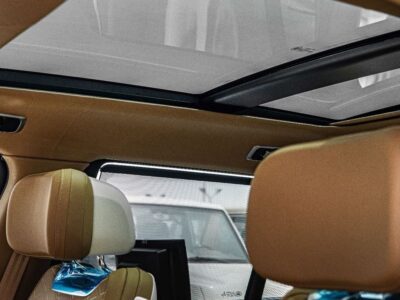 2022 Land Rover Range Rover (LWB) SV P615 4.4L 8 Cylinders Engine White Tan SUV