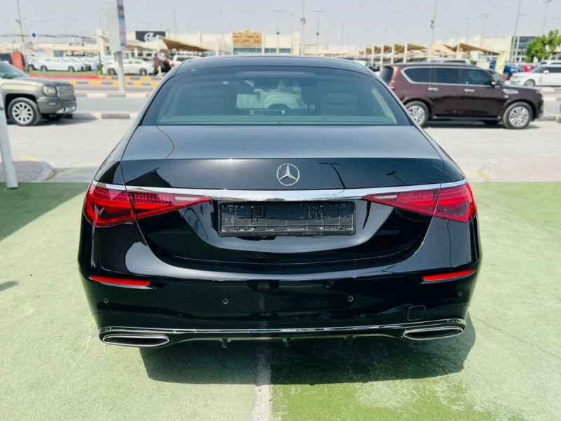 2022 MERCEDES BENZ S 500 3.0 Litres 6 Cylinders Petrol Engine Black Beige Sedan GCC Specs