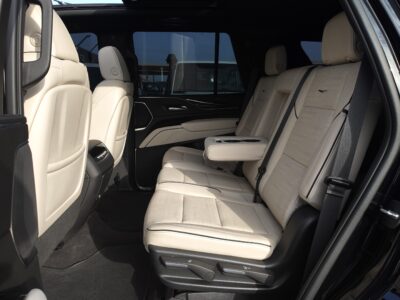 2023 Cadillac Escalade 600 6.2 Litres V8 Naturally Aspirated Black Beige SUV GCC