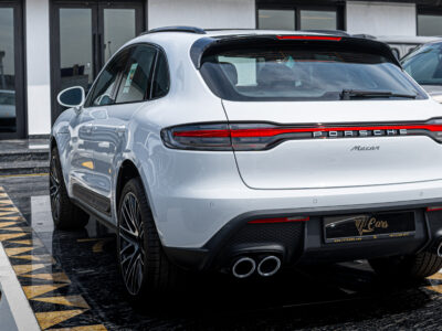 2024 Porsche Macan 2.0 Litres 4-cylinder Petrol Engine White Red SUV AWD GCC Specs