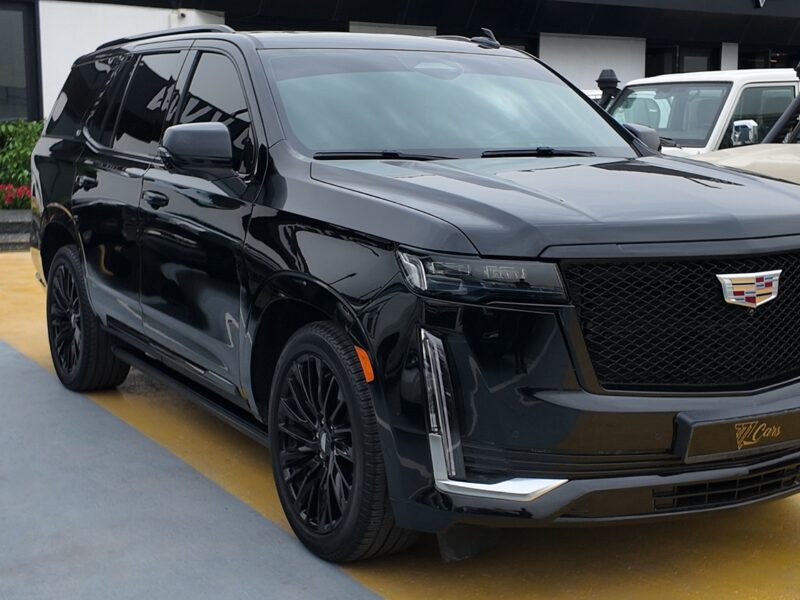 2023 Cadillac Escalade 600 6.2 Litres V8 Naturally Aspirated Black Beige SUV GCC