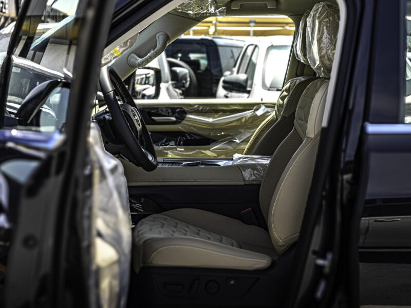 2026 Nissan Patrol Platinum 3.5-liter V6 Twin-Turbo Petrol Engine Black Beige SUV GCC