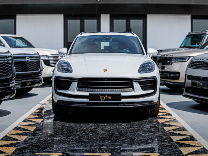 2024 Porsche Macan 2.0 Litres 4-cylinder Petrol Engine White Red SUV AWD GCC Specs