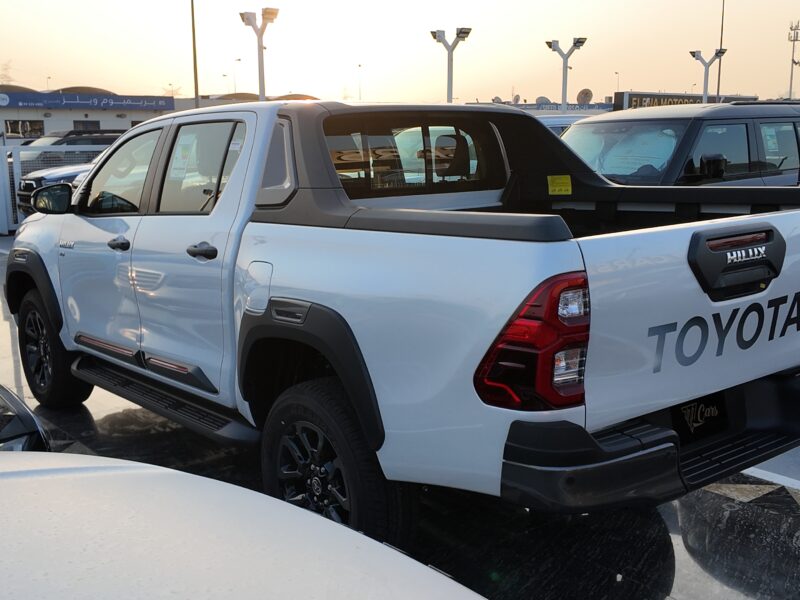 2026 Toyota Hilux Adventure 4.0 Liters V6 Petrol Engine White Black Pickup Truck
