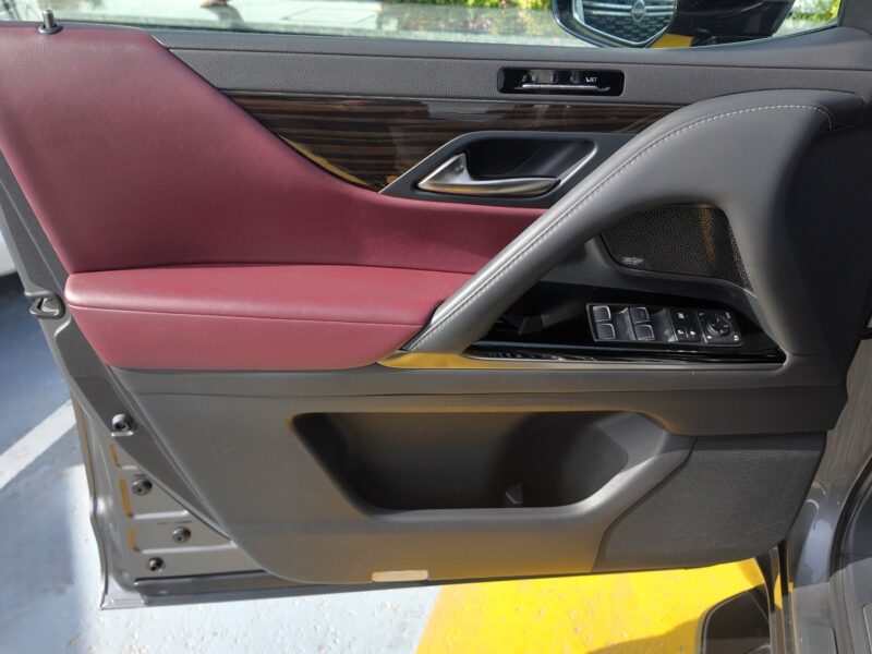 2022 Lexus LX 600 Signature 3.5 Litres Twin-Turbo V6 Petrol Engine Grey Red SUV AWD