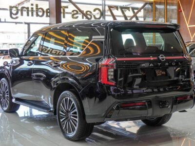 2026 Nissan Patrol Platinum 3.5-liter V6 Twin-Turbo Petrol Engine Black Red SUV GCC