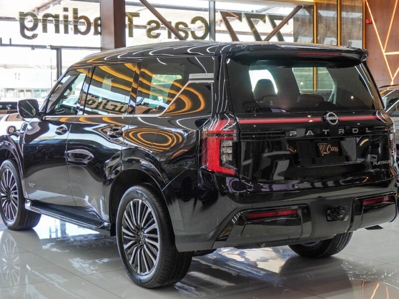 2026 Nissan Patrol Platinum 3.5-liter V6 Twin-Turbo Petrol Engine Black Red SUV GCC