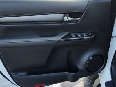 2026 Toyota Hilux Adventure 4.0 Liters V6 Petrol Engine White Black Pickup Truck