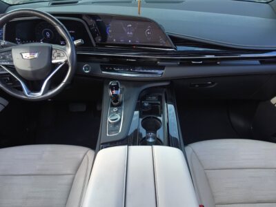 2023 Cadillac Escalade 600 6.2 Litres V8 Naturally Aspirated Black Beige SUV GCC