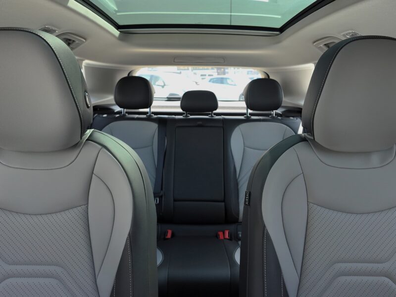 2025 Volkswagen Tiguan 330 TSI R-Line 2.0 Litres Turbocharge 4 Cylinders Grey SUV