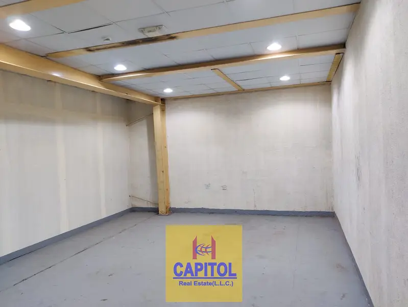 585 sqft with 2 Window Economical Storage Warehouse in Al Quoz without Ejari