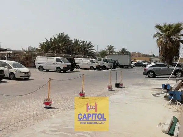CONTAINER STOREAGE SPACE IN AL QOUZ