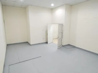 Medium Size Storage Warehouse on Ground Floor
