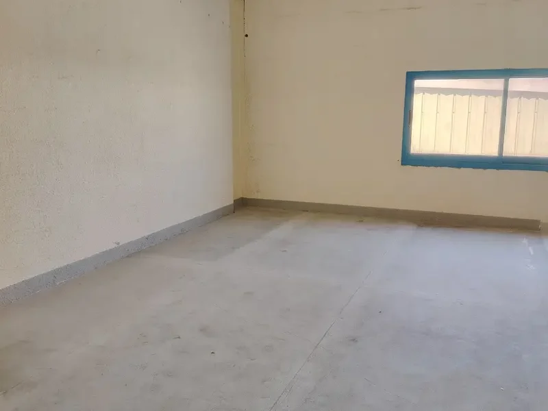 480 SQFT MEZZANINE FLOOR WAREHOUSE AVAILABLE WITHOUT EJARI