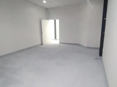 WAREHOUSE AVAILABLE FOR RENT ON MEZZANINE FLOOR
