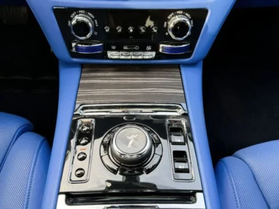 2021 Rolls-Royce Ghost 6.75-litre Twin-Turbo V12 Petrol Engine Black Blue Luxury Sedan