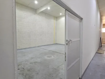STORAGE WAREHOUSE FOR RENT