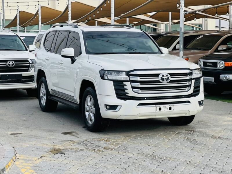 2023 Toyota Land Cruiser EXR 4.0 Litres V6 Petrol Engine White Beige SUV GCC Specs