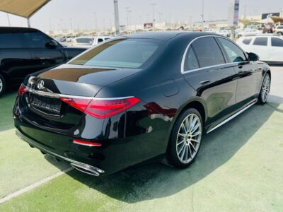 2022 MERCEDES BENZ S 500 3.0 Litres 6 Cylinders Petrol Engine Black Beige Sedan GCC Specs