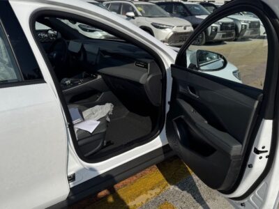 2025 BYD QIN PLUS 1.5 Litres 4 Cylinders Hybrid Engine White Grey Sedan Mid Luxury Full Trim