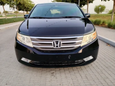2011 Honda Odyssey J EX 6 Cylinders Petrol Engine Black Beige Van GCC Specs