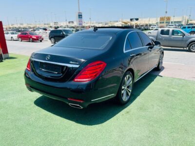 2015 MERCEDES-BENZ S 500 4.7 Litres 8 Cylinders Petrol Engine Black Sedan Full Option