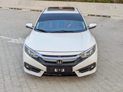 2017 Honda Civic 1.8 i-VTEC 4 Cylinders Petrol Engine White Black Sedan GCC Full Options
