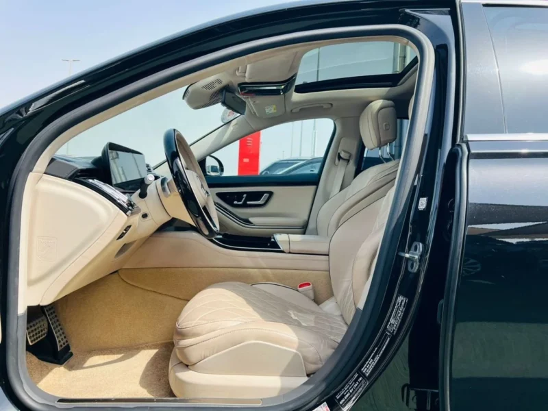 2022 MERCEDES BENZ S 500 3.0 Litres 6 Cylinders Petrol Engine Black Beige Sedan GCC Specs