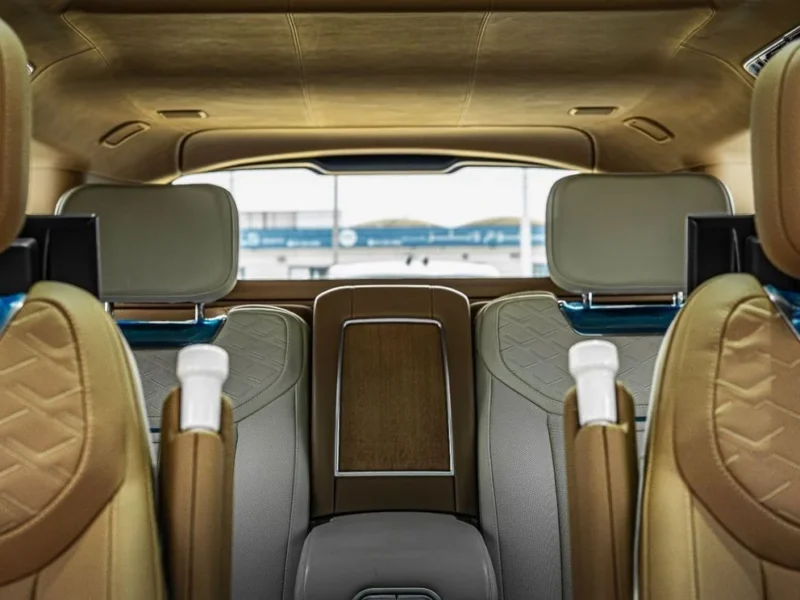 2022 Land Rover Range Rover (LWB) SV P615 4.4L 8 Cylinders Engine White Tan SUV