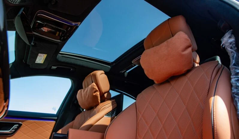 2025 Mercedes-Benz S 580 4.0 Litres Twin-Turbo V8 Petrol Engine Black Tan Sedan