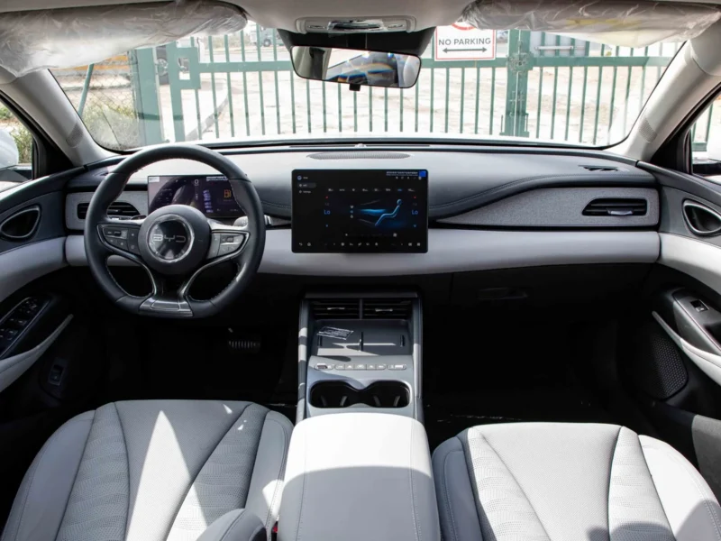 2025 BYD Seal 06 DM-i 128KM Smart Enjoyment Model 1.5L 4 Cylinder Hybrid White Sedan