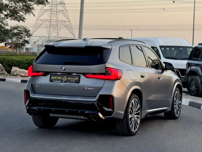 2025 BMW X1 M35i 2.0L BMW M TwinPower Turbo inline 4-Cylinder Engine Grey Red SUV