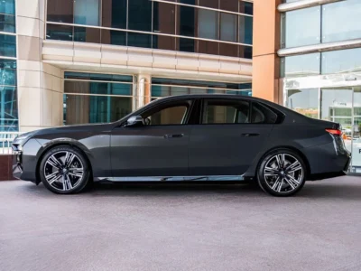 2026 BMW 740i M SPORT 3.0 Litres 6 Cylinders Engine Grey Red Sedan GCC Specs