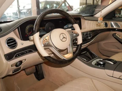 2018 Mercedes-Benz S560 4.0L Bi-Turbo V8 Petrol Engine White Beige Sedan GCC