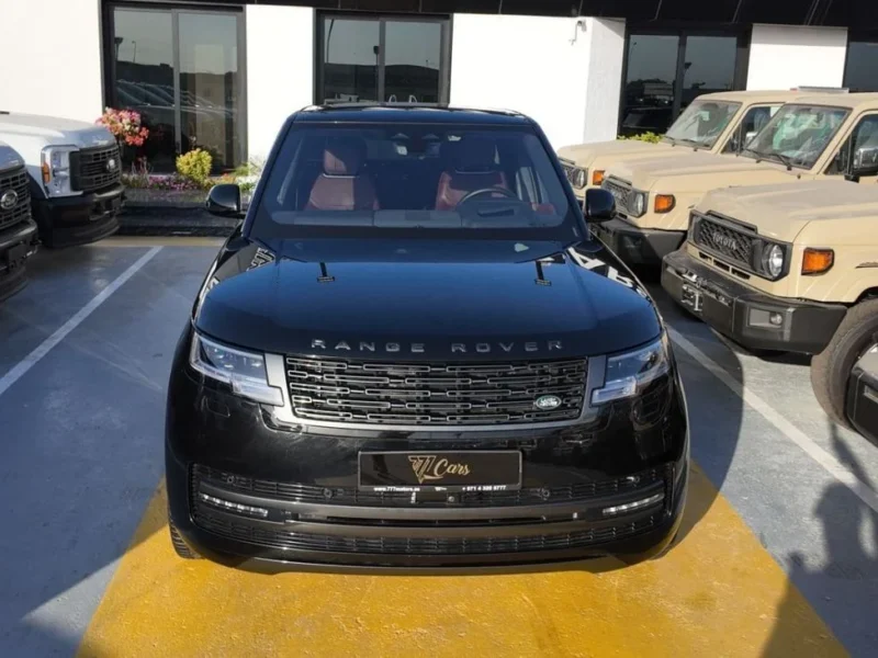 2023 Land Rover Range Rover Autobiography P530 4.4 L Twin-Turbo V8 Black Burgundy SUV