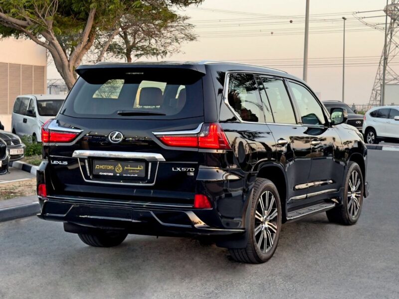 2019 Lexus LX 570 Signature 5.7-liter Naturally Aspirated V8 Engine Black Red SUV