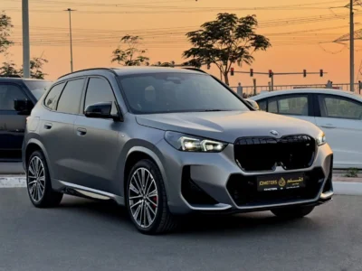 2025 BMW X1 M35i 2.0L BMW M TwinPower Turbo inline 4-Cylinder Engine Grey Red SUV