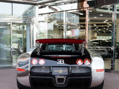 2010 Bugatti Veyron Nocturne 8.0-liter Quad-Turbocharged W16 Black White Coupe GCC