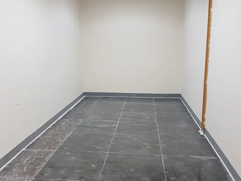 320 sqft Mezzanine Floor Small Storage Warehouse Al Quoz